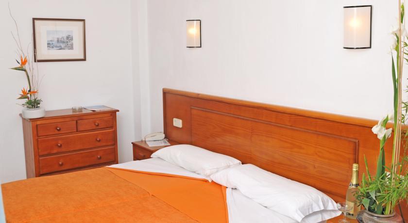 Hotel Bella Mar Кала Ратьяда Экстерьер фото