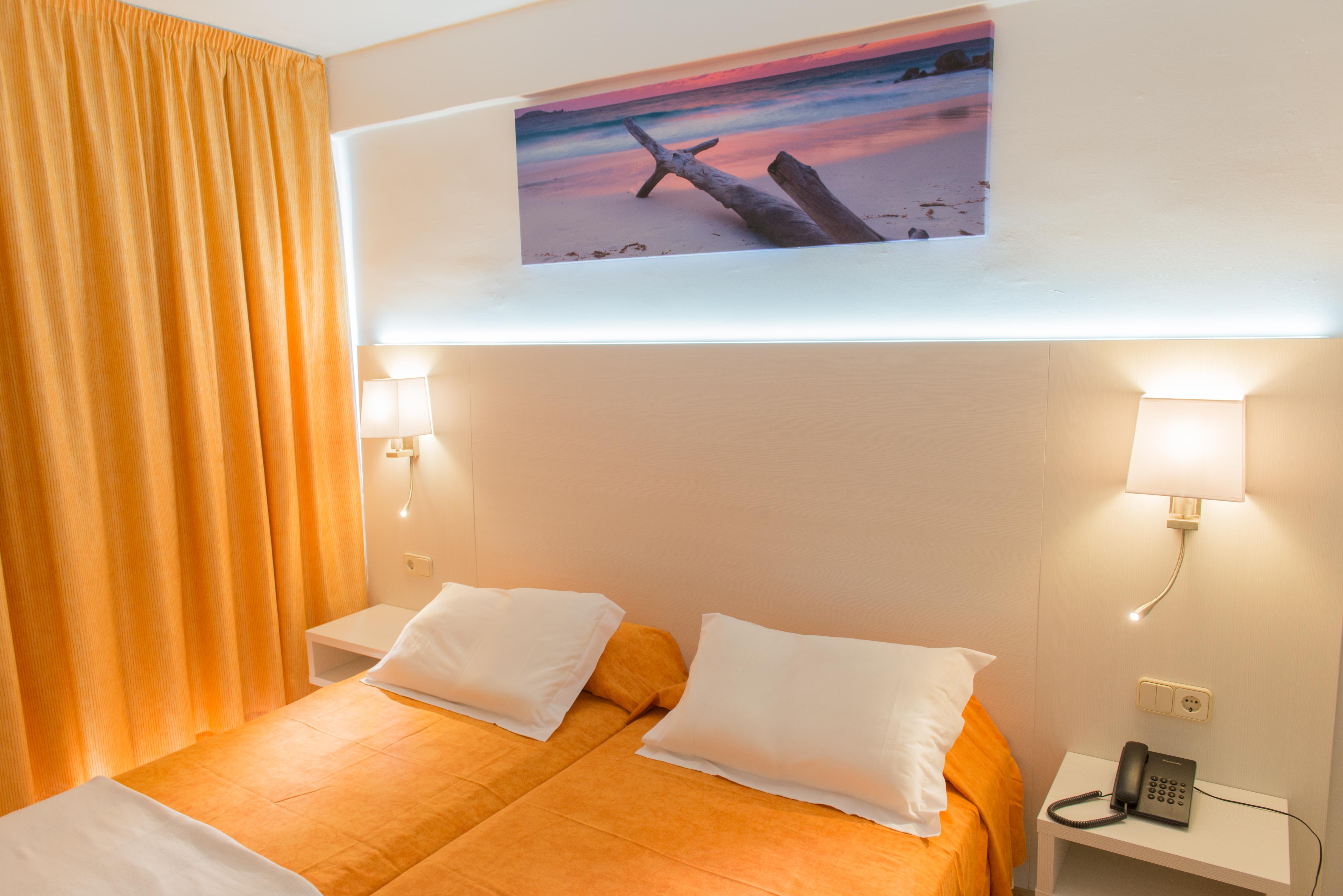 Hotel Bella Mar Кала Ратьяда Экстерьер фото