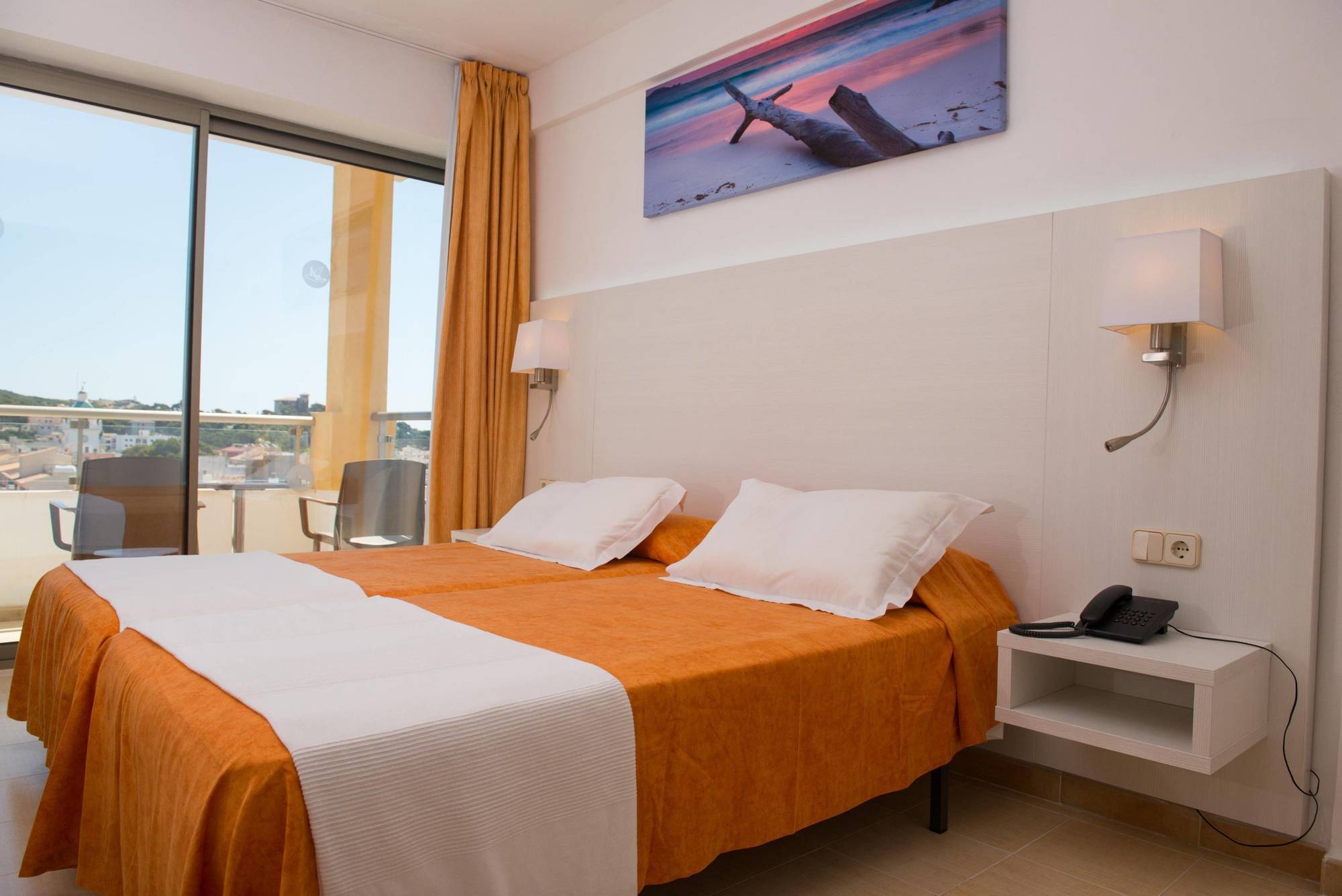 Hotel Bella Mar Кала Ратьяда Экстерьер фото