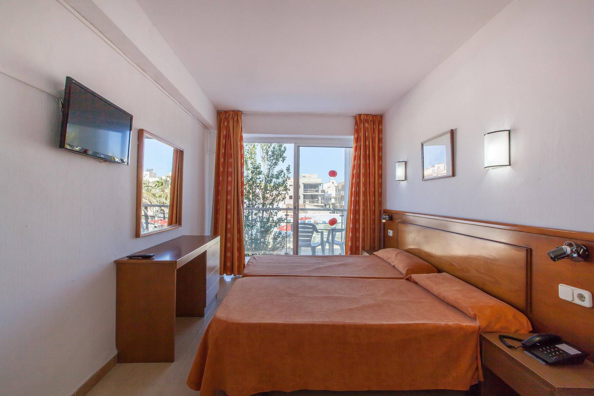 Hotel Bella Mar Кала Ратьяда Экстерьер фото